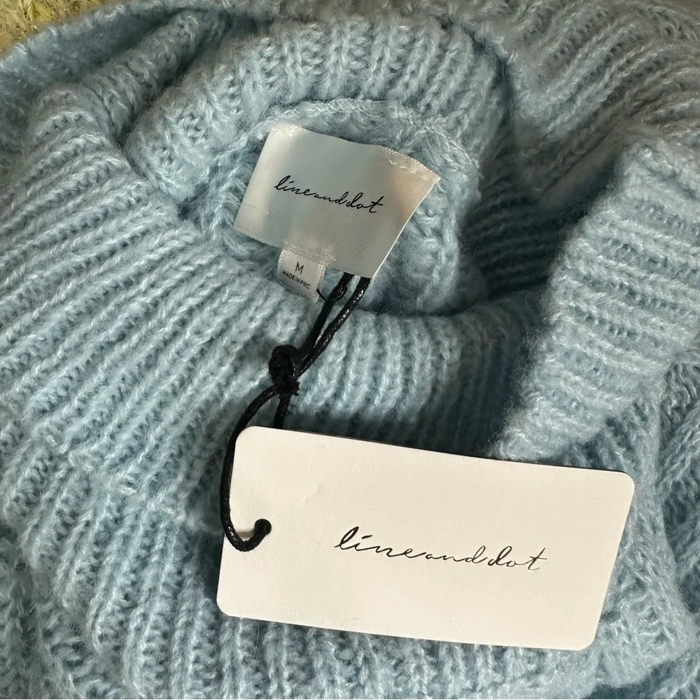 LINE & DOT Bea Oversized Turtleneck Crochet Style Knit in Light Blue Medium New - Picture 10 of 13
